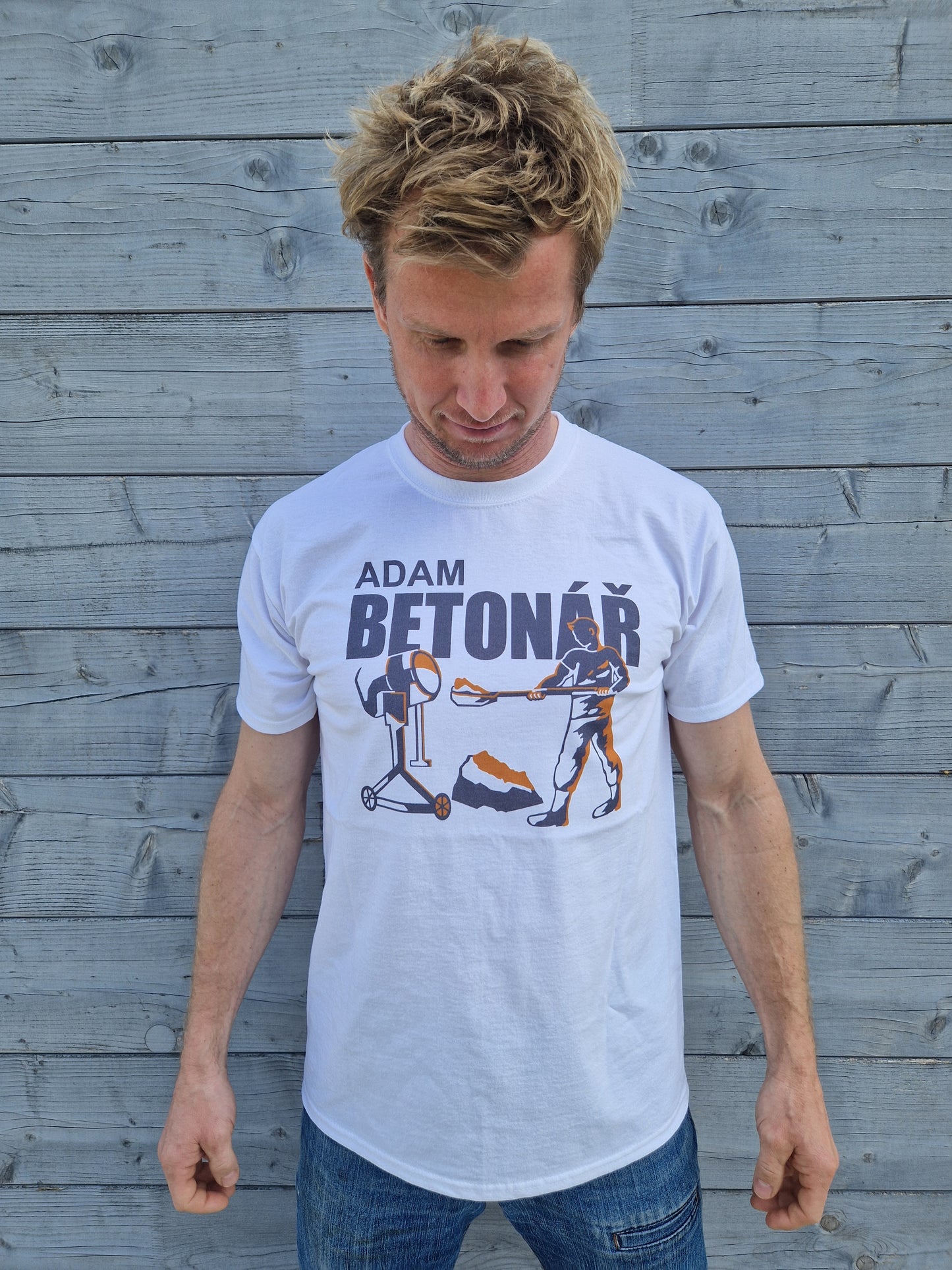 Tričko Adam Betonář bílé